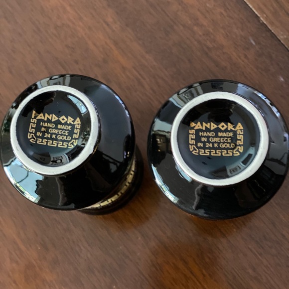 ⚱️ 24K Gold Greek Urns ⚱️ Set of 2 - Picture 4 of 5